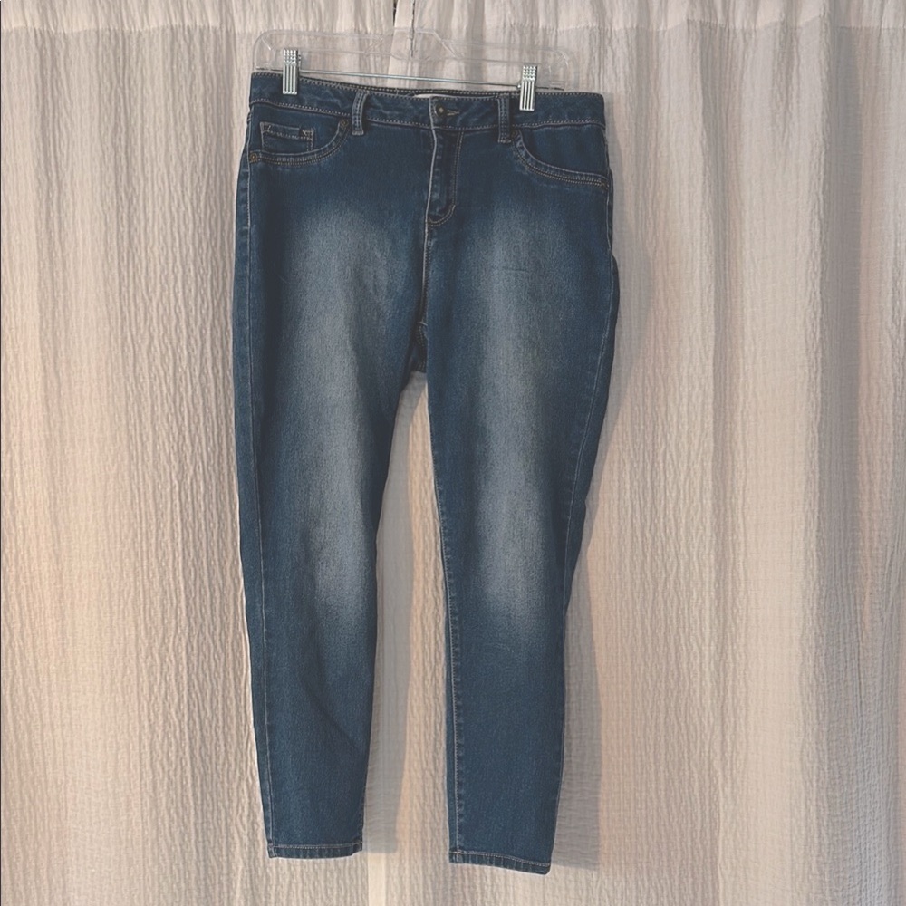 Artisan NY Jean Leggings - Picture 3 of 8